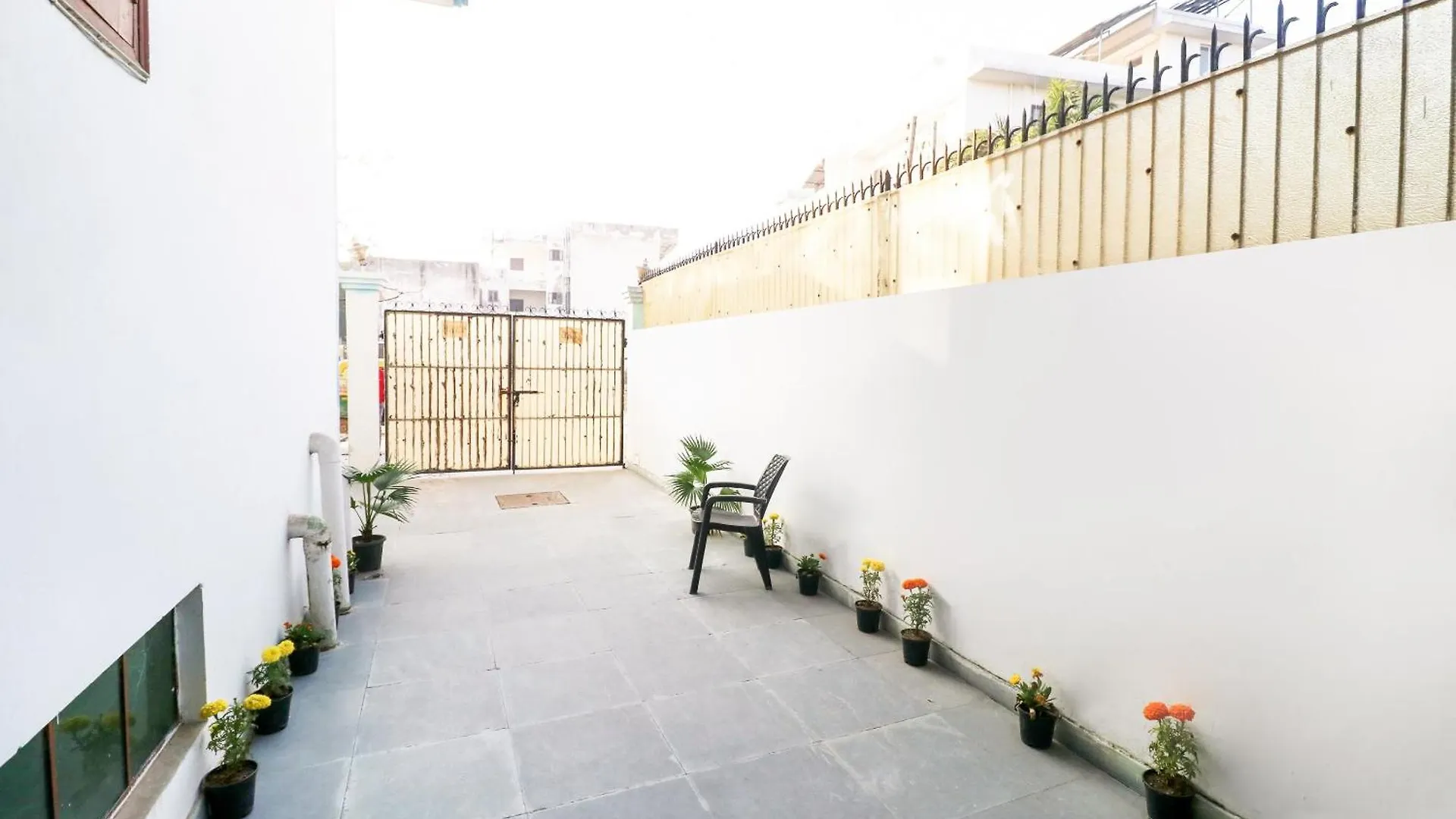 Hotel O Maurya Residency Gurgaon