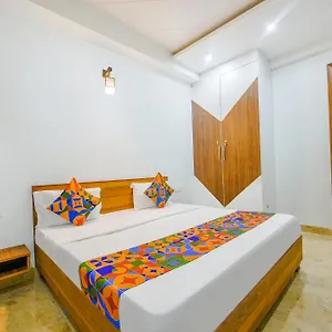 3* Hotel Fabhotel Nyra Residency
